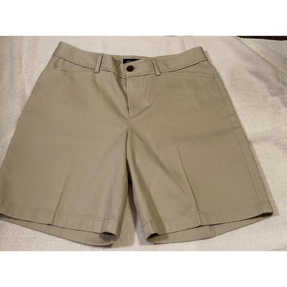 Eddie Bauer Women's Khaki Chino Shorts Size 4 - Picture 3 of 16